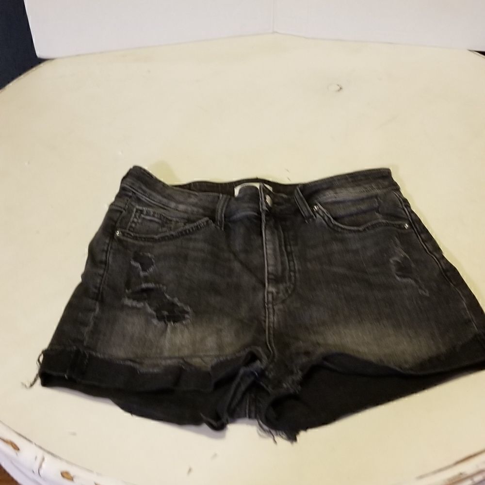 H&M Distressed Jean Shorts black and grey destress